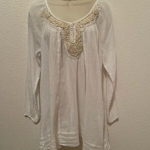 Free People 100% cotton Blouse with Pretty Sparkly Collar Size Small Oversized
